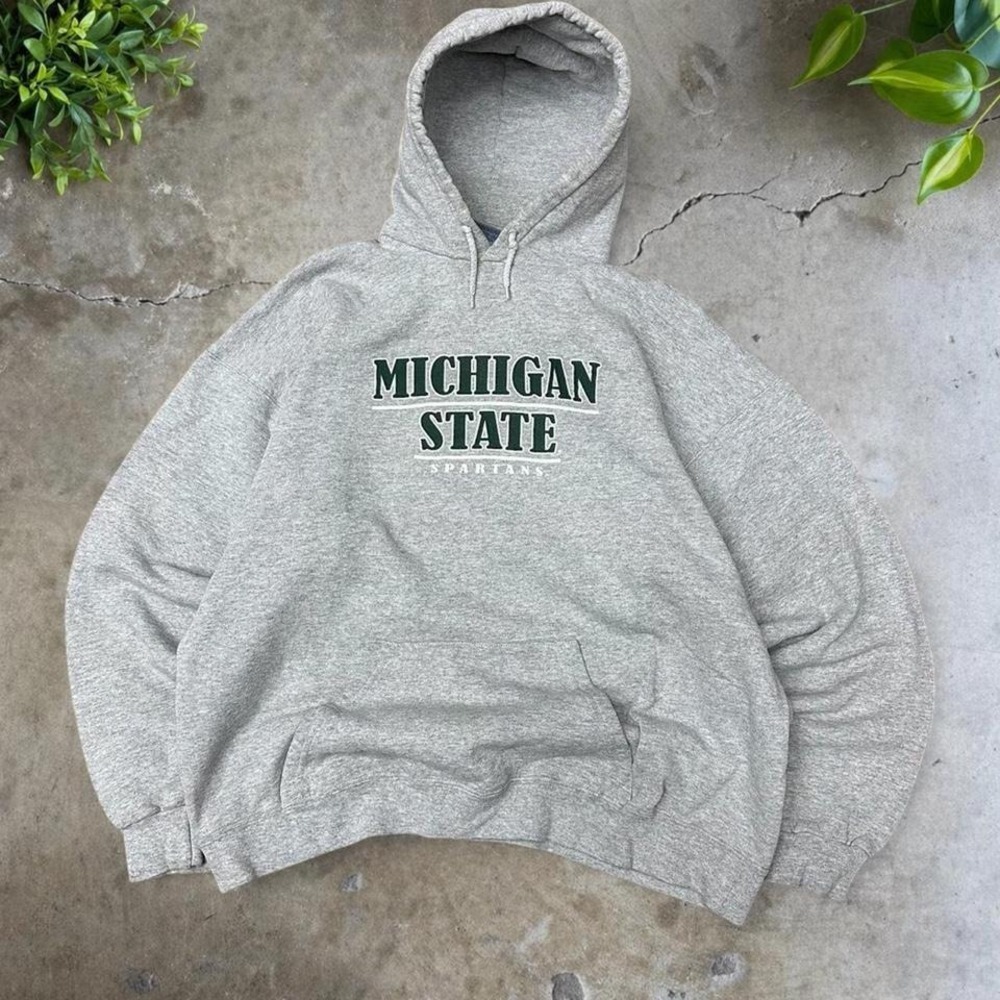 vintage 90s essential Michigan state Spartans thick hoodie